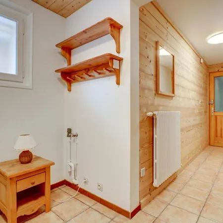 Arthur - Snow And Trek - Centre Apartmán *
